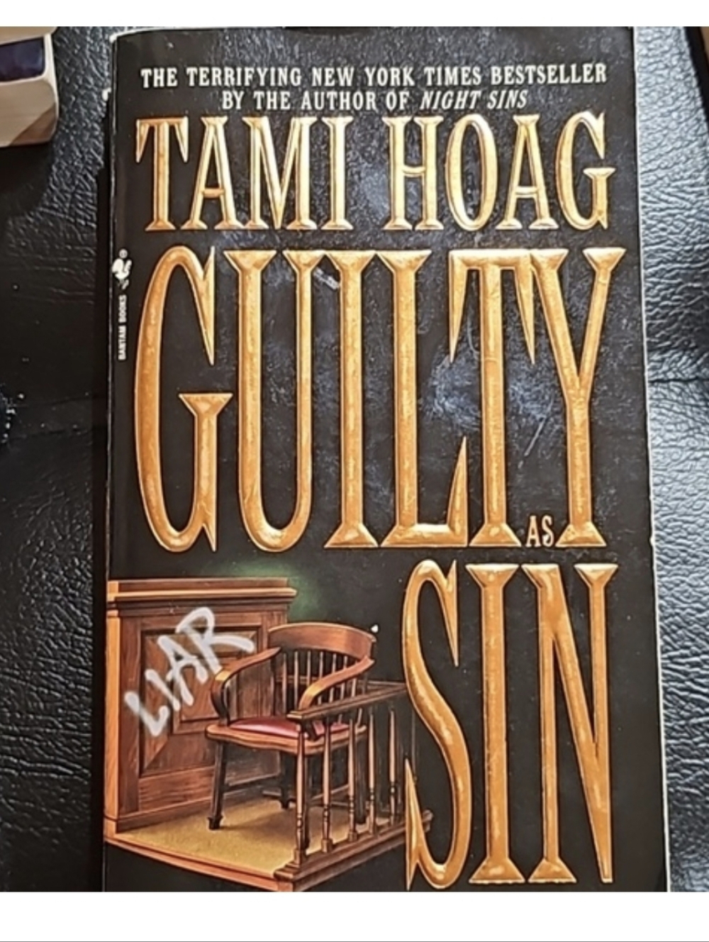 Tami Hoag Collection - Picture 7 of 7